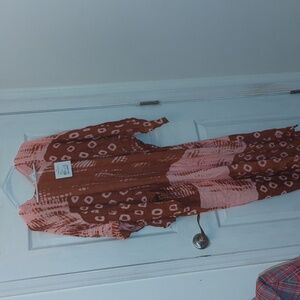 Shiraleah pink and brown kimono